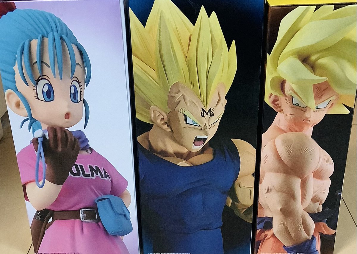 Gk8Fb's tweet photo. ← B C 狙いで俺の31ぺり　　→Ａ賞狙いの妻の2ぺり

#ドラゴンボール一番くじ https://t.co/OBuoEB1qjF