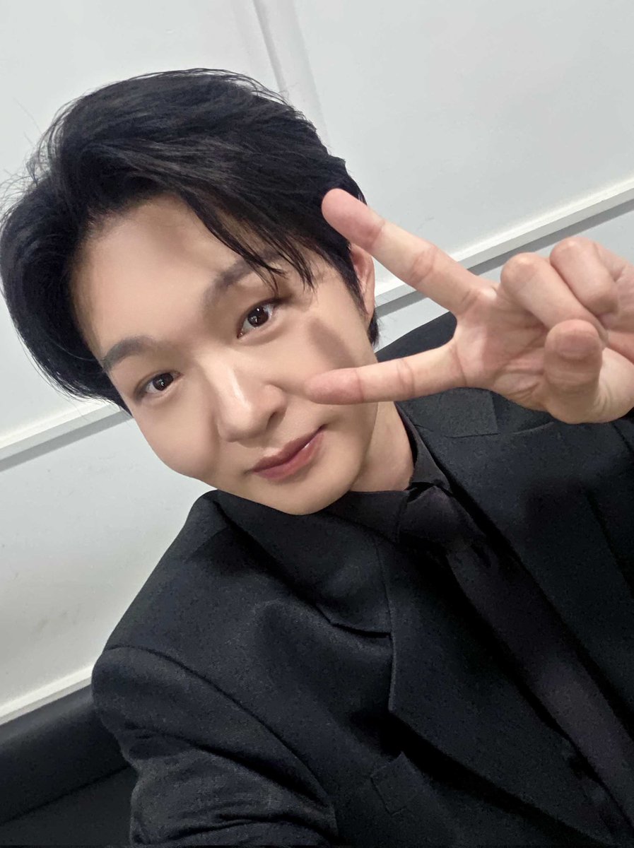 LEECHANGSUB OFFICIAL tweet media