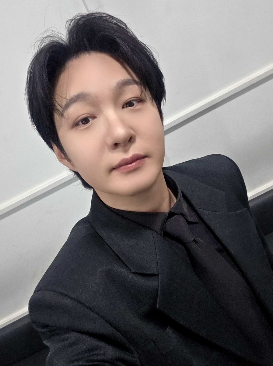 LEECHANGSUB OFFICIAL tweet media