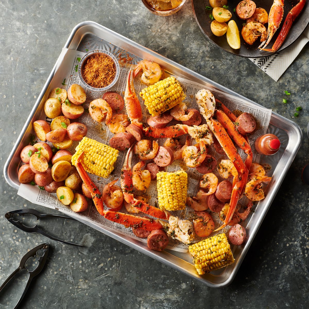 SeaBestSeafood's tweet photo. ๐ฆ Your weekend seafood feast starts here ๐ฆ
Our famous Sea Best Low Country Boil comes pre-seasoned and ready to cook with Snow Crab, Shrimp, Corn, and Roger Wood Sausage for the ultimate easy meal! ๐ฅ
Visit the link in bio for more information ๐
#SeaBest https://t.co/clJhTwZR7X