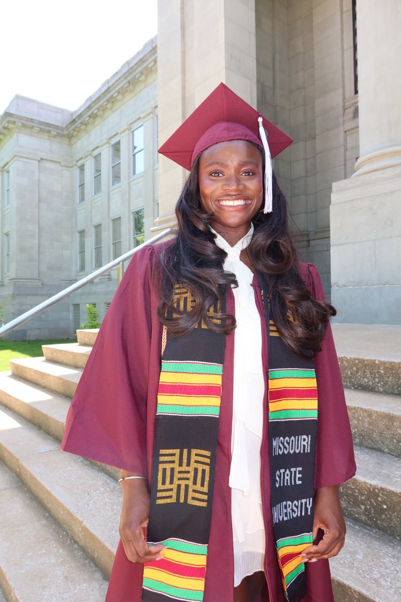 timmitchellrx1's tweet photo. #bearGrads https://t.co/X0VL58r0wk