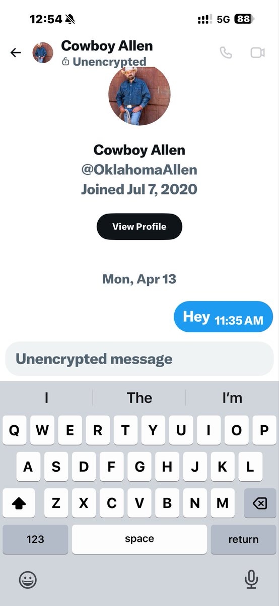 Chris Moore tweet media