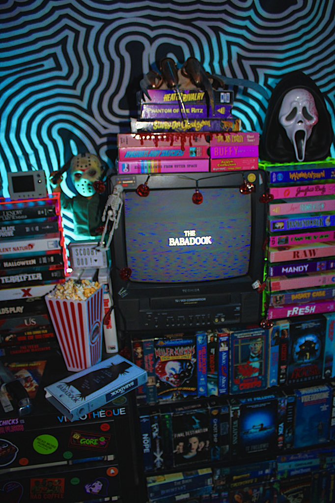 urfavgremlin's tweet photo. Blue Reorganize 📼🦕💙📘🔷 https://t.co/XMl4nEwtNB