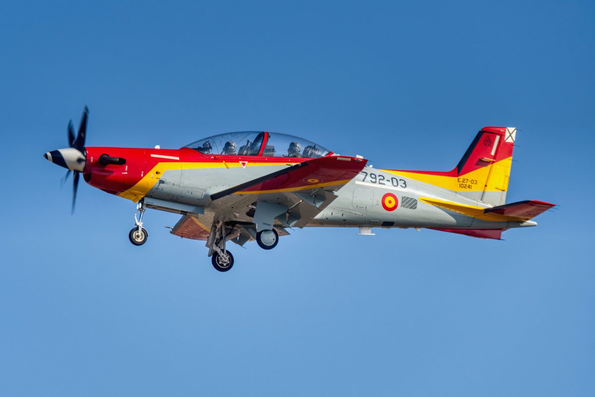 MilitaryModeS's tweet photo. Just uploaded some picture of the 3571C3 tot https://t.co/DttxWNkURX https://t.co/8uwdlU9Ebd