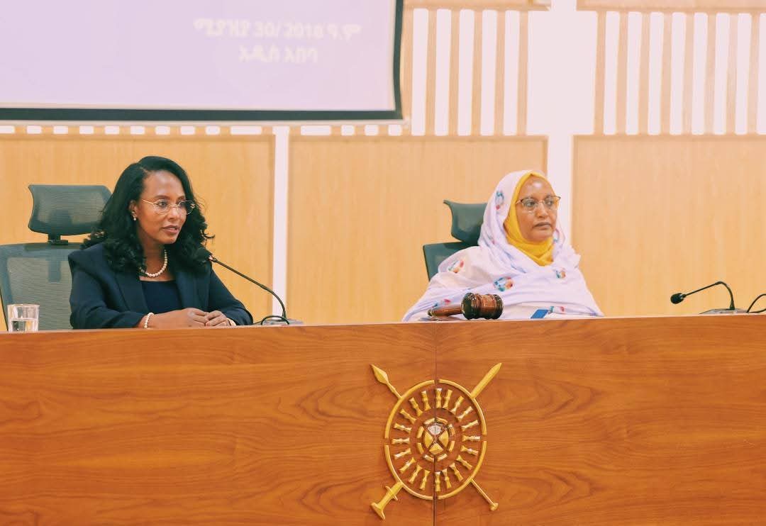 AdanechAbiebie's tweet photo. ዛሬ የአዲስ አበባ ከተማ ምክር ቤት 5ኛ ዓመት የሥራ ዘመን 3ኛ መደበኛ ጉባኤያችንን አካሂደናል ።በመድረኩም ለቀረቡ ጥያቄዎች ዝርዝር ማብራሪያና ምላሽ ሰጥተናል። 
በተጨማሪም የከተማዋን የልማት ፍላጎት መሰረት ያደረገ የተጨማሪ በጀት  ያጸደቅን ሲሆን፣ ልዩ ልዩ ሹመቶችንም በሙሉ ድምፅ አፅድቀን ጉባኤውን አጠናቀናል።

ፈጣሪ ኢትዮጵያን እና ህዝቦቿን ይባርክ!
#AddisAbaba #Ethiopia