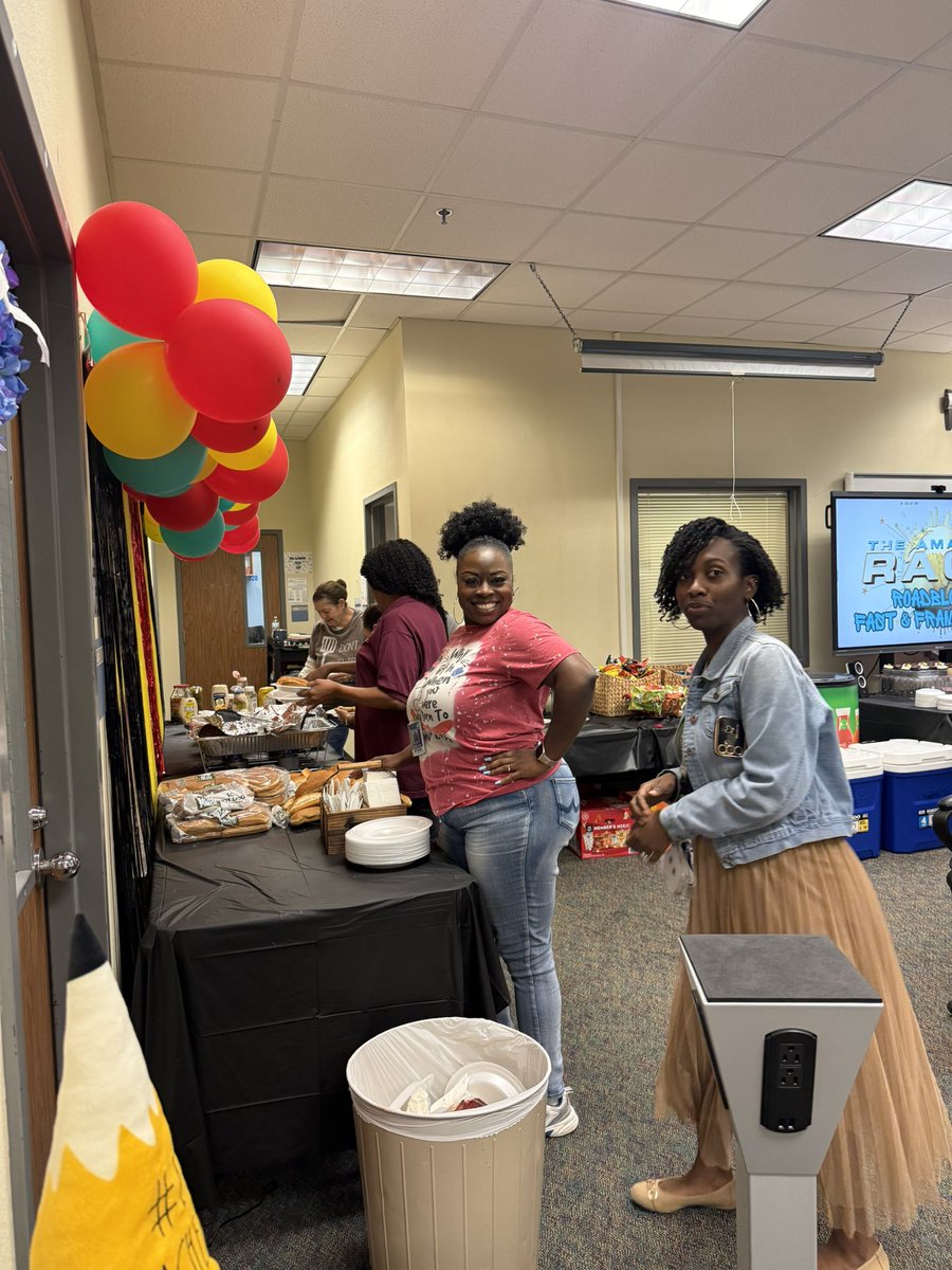 Smith Elementary tweet media