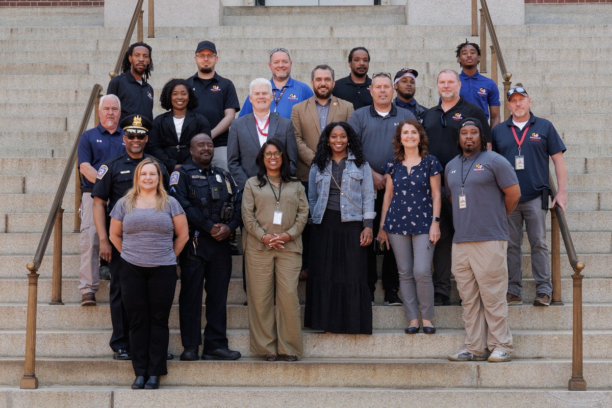 MDDGS's tweet photo. Keeping Maryland running takes a lot of people doing important work every single day. We’re grateful for the DGS team members who show up each day to support Marylanders and each other.

Happy Public Service Recognition Week to our DGS team and public servants across the state! https://t.co/9eFwugWzp2