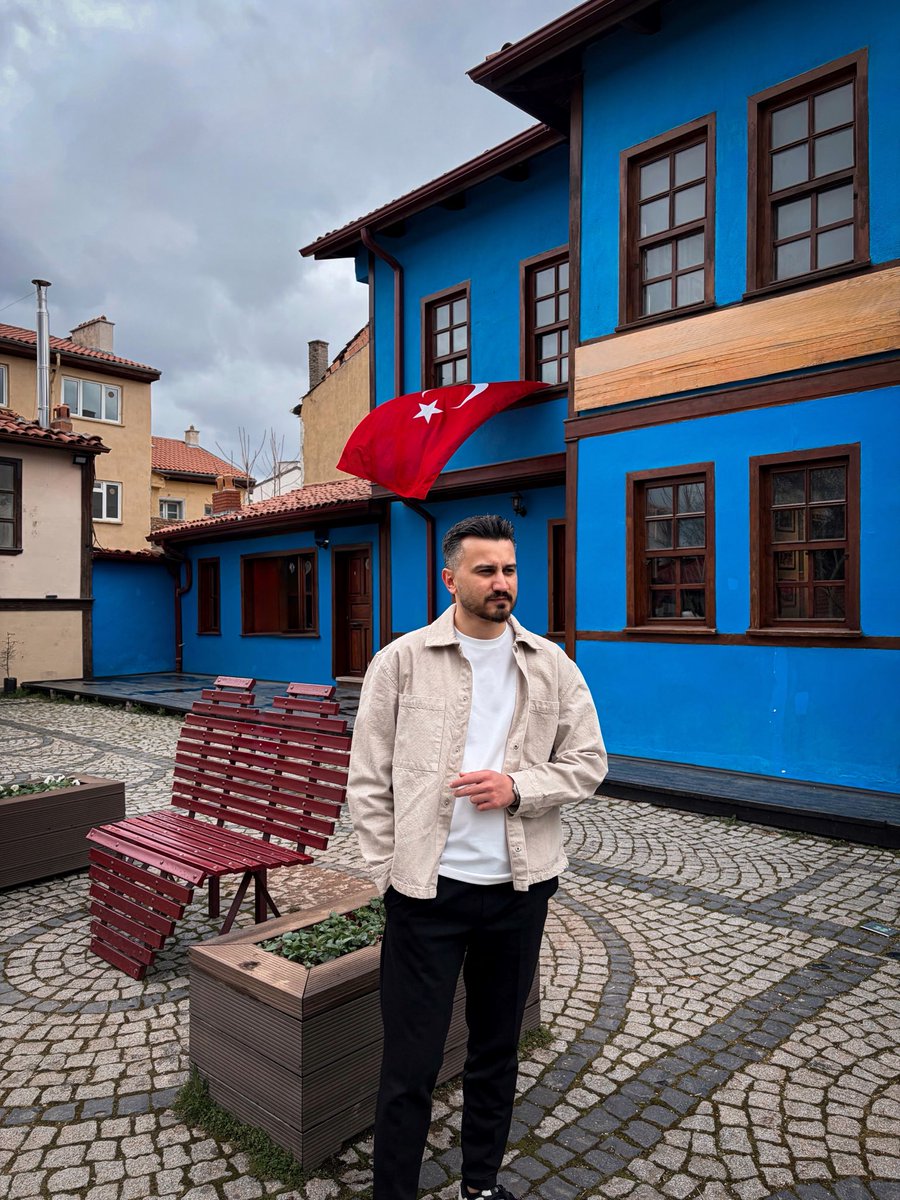 Zeki Koç tweet media