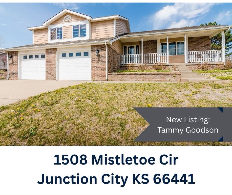 GoodsonTammy's tweet photo. 🔥Great Floor Plan 🔥 ✅ out this listing 🏡  Great home, easy access to Ft Riley 
Text 📲 Tammy for more info #manhattanks #realestate #ksu #junctioncity #ftriley #littleapple https://t.co/lQY2NOi3qI