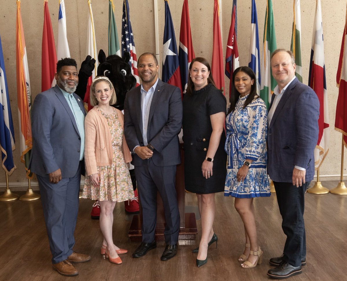 Mayor Eric L. Johnson tweet media