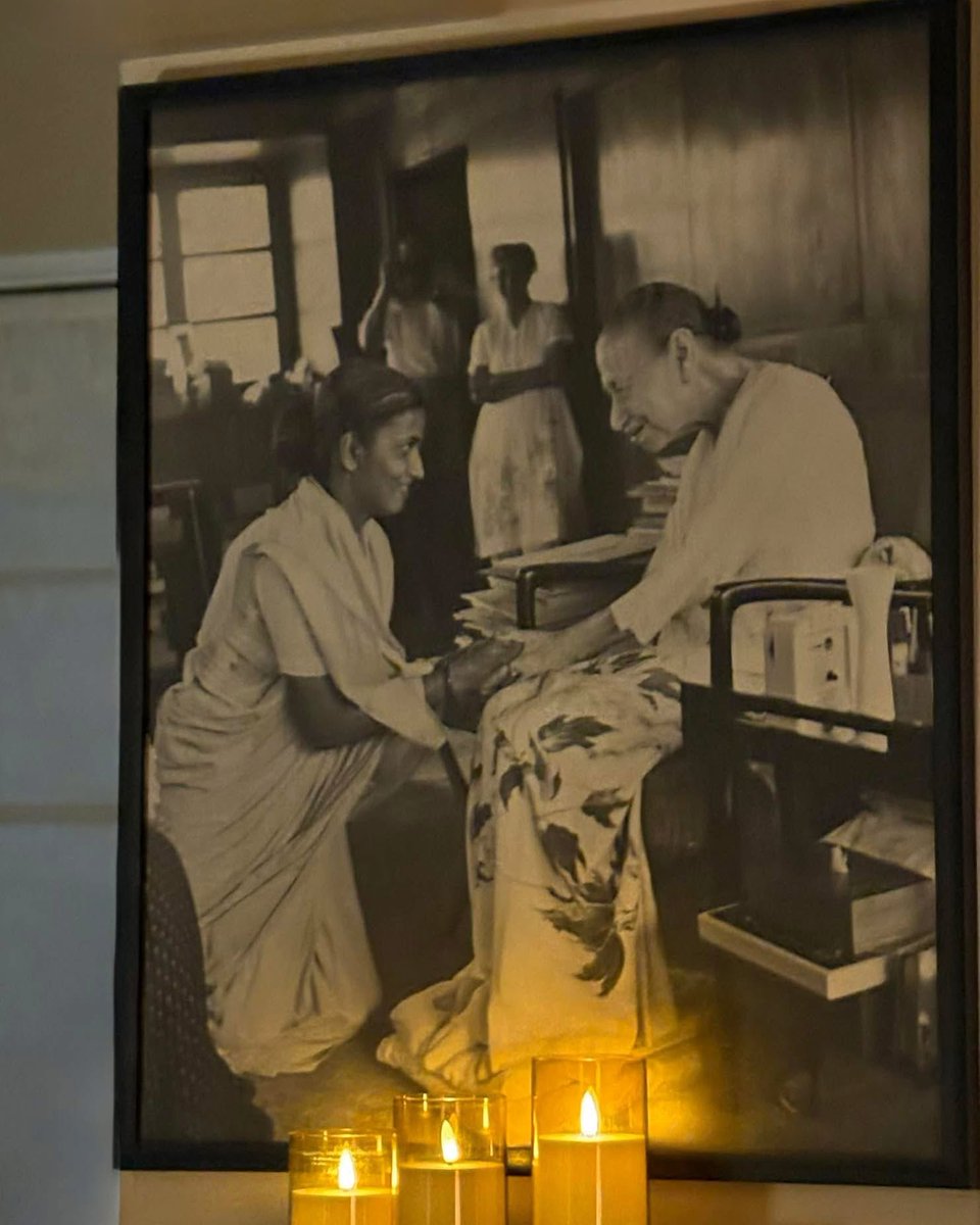 SNSMT's tweet photo. The Mother &amp; Smt. Nandini Satpathy (1971) … Team SNSMT

*Photo credit: #SriAurobindo Ashram , Puducherry https://t.co/UgGfPpZmJu