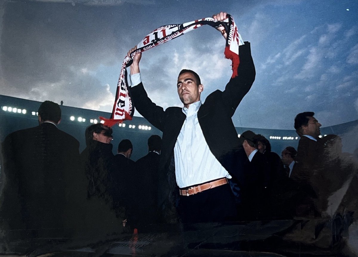 Youri Djorkaeff tweet media