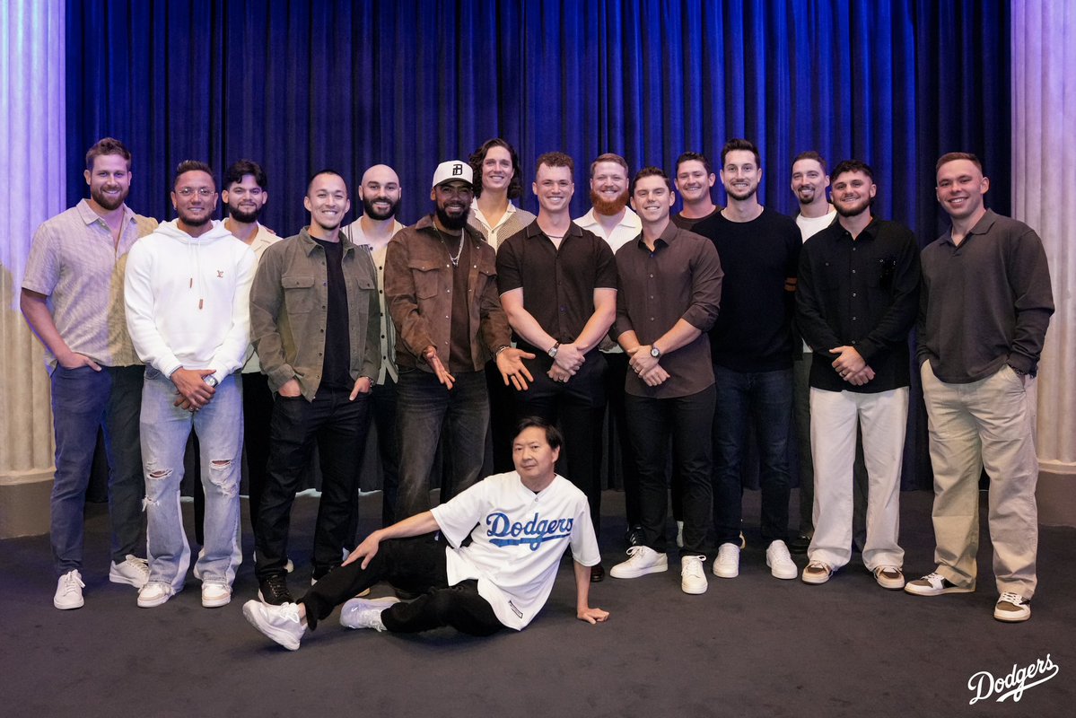 Angels in the Diamond Club tweet media