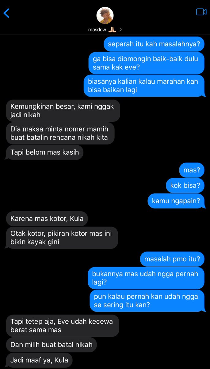 simplyoursss's tweet photo. #BeerLens || a few tweets au. 

Status tunangan Beer hancur karena history chat dengan Lens. Jadi, gimana?

#jiwascript [cw. keluarga utuh tapi runtuh. mention of pmo] https://t.co/NKFIxuacHa