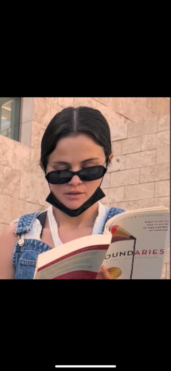 Hails tweet media