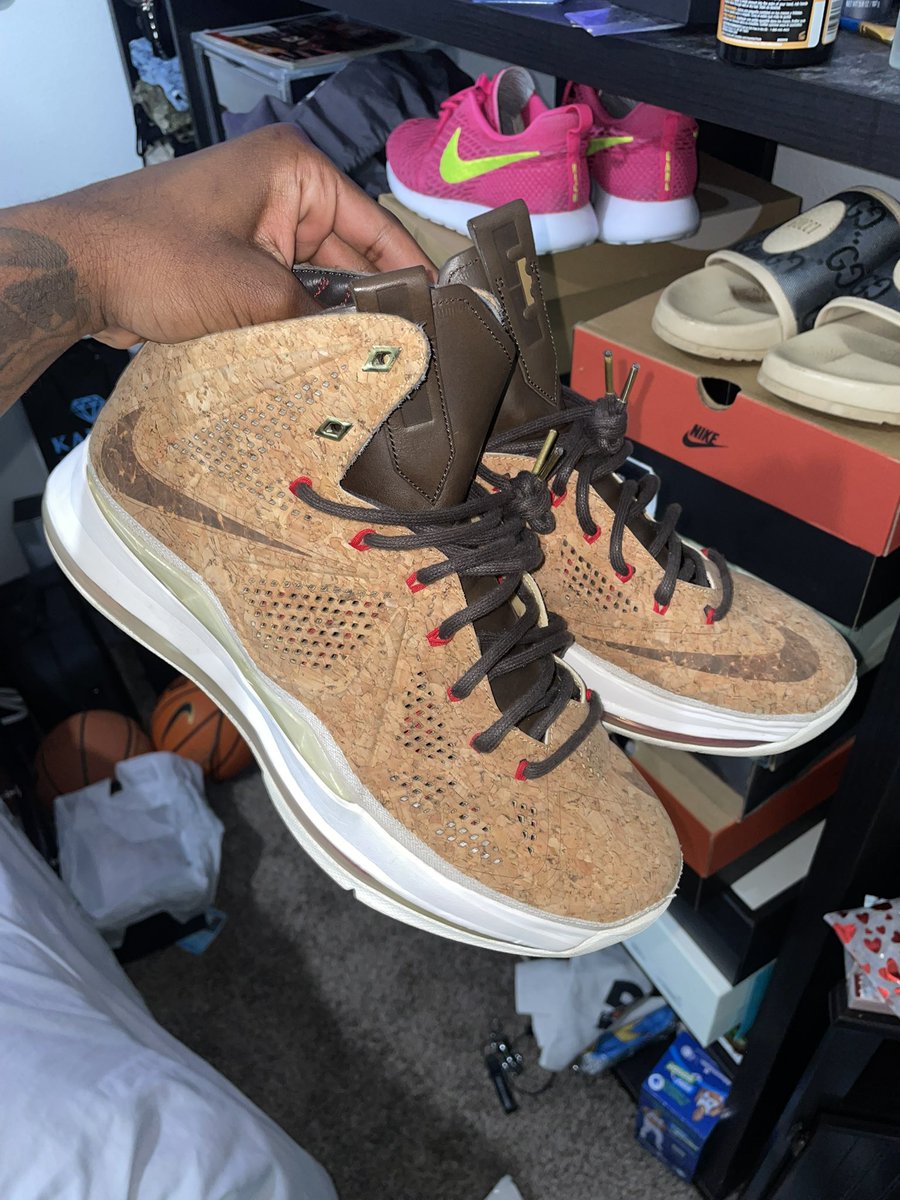 ozonekicks's tweet photo. #snkrskickcheck
#kotd https://t.co/KnDoao155C
