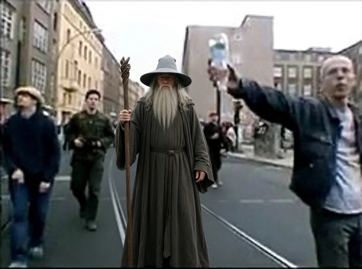 Gandalf tweet media