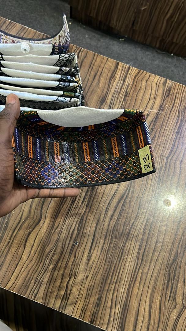 TweetsbyAzeez's tweet photo. EXCLUSIVE CAPS AVAILABLE 🔥🎊

🏷️:35K EACH
📍KANO,NIGERIA
☎️:08148663410 

https://t.co/OFrB1AFLIn ✦ 🥂 https://t.co/8OVse2ex4W