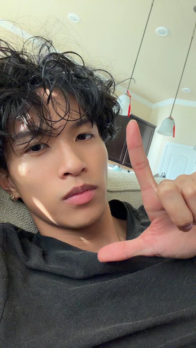 Angel (May 31st 🍰) tweet media