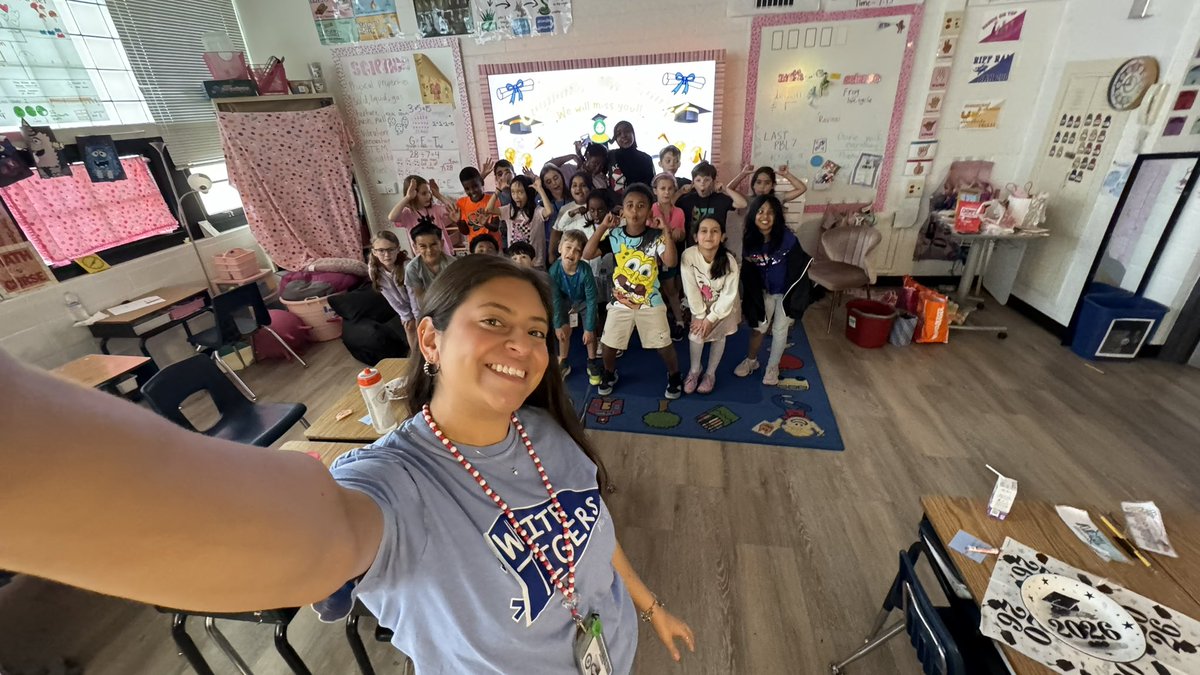 Ms. Cantu tweet media