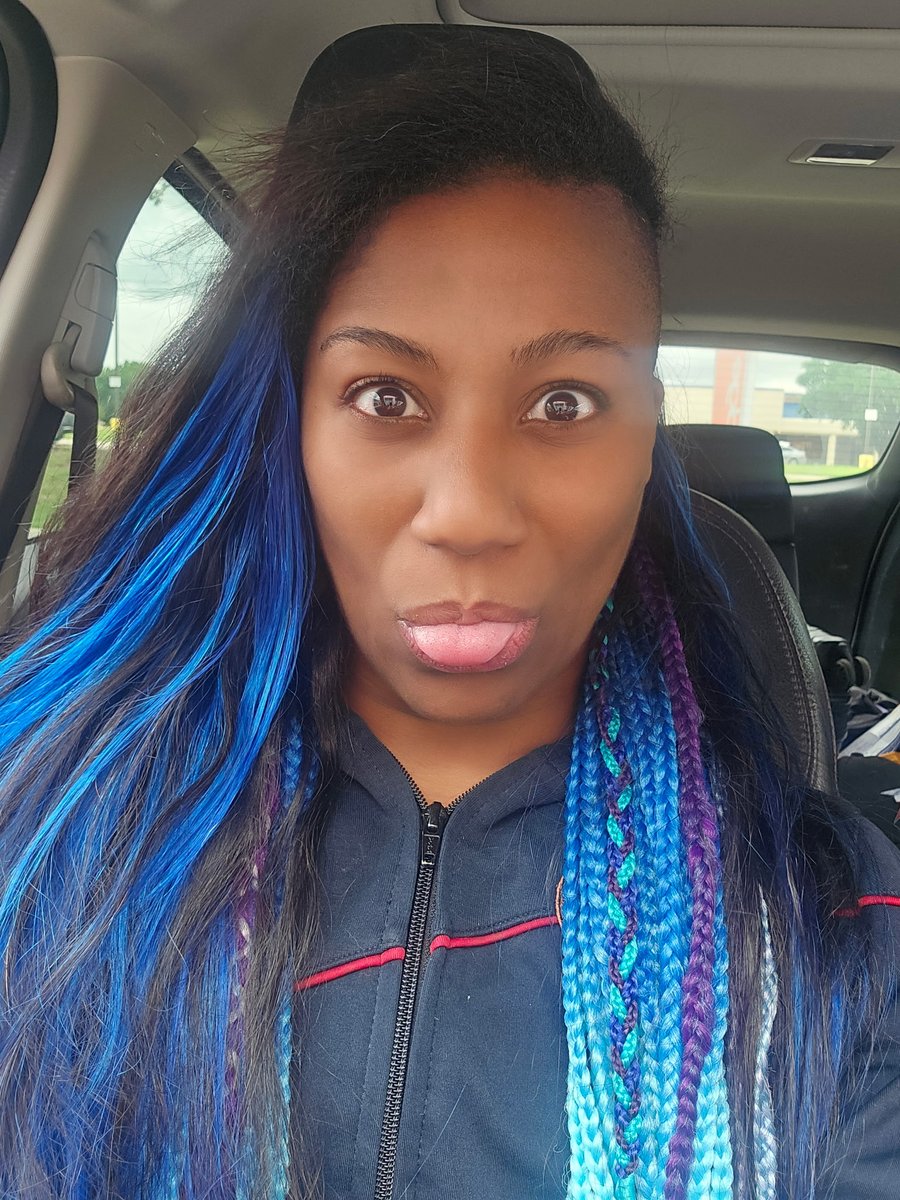 AthenaPalmer_FG's tweet photo. Attn Minions:
Shower me with praise!!!

Rain ruined my hair a bit, but im blue bitches and im loving it!

@ringofhonor
#ROHSUPERCARDOFHONOR May 15
 And My #ForeverReign will continue!!!

With love and anger 
Athena
#ForeveROHChamp #AmericanJoshi #FallenGoddess #MinionOverlord https://t.co/EWJZFOgm1G