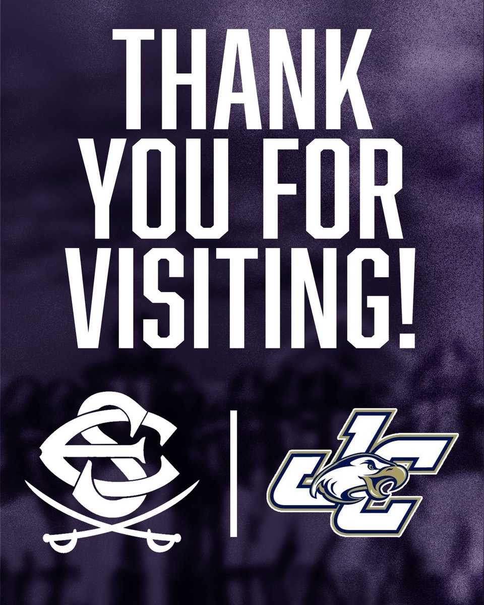 CoachWalters81's tweet photo. Appreciate @CoachAKolb for stopping by the Purple Pit and talking with our student-athletes! #BleedPurple https://t.co/6I5tPsmXA9