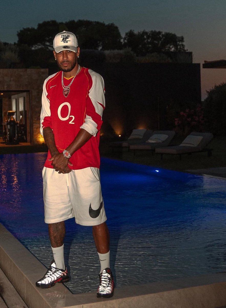 Futbol de Inglaterra tweet media
