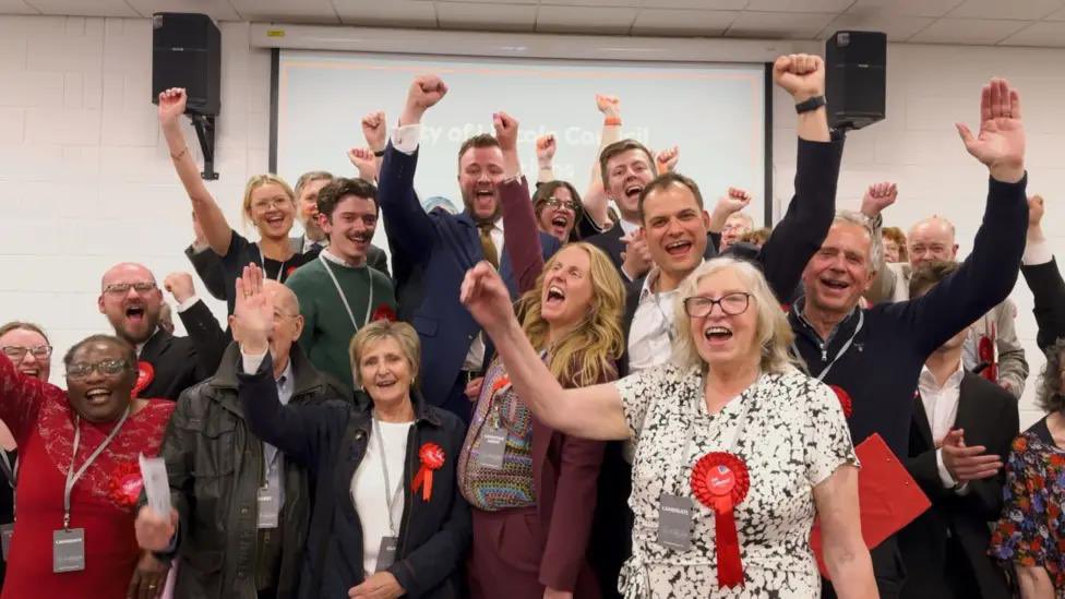 HFalconerMP's tweet photo. A huge thank you to all our terrific Lincoln Labour supporters who worked so hard to deliver our brilliant Labour council. We are at our best when we are united. https://t.co/GppEqprTLz