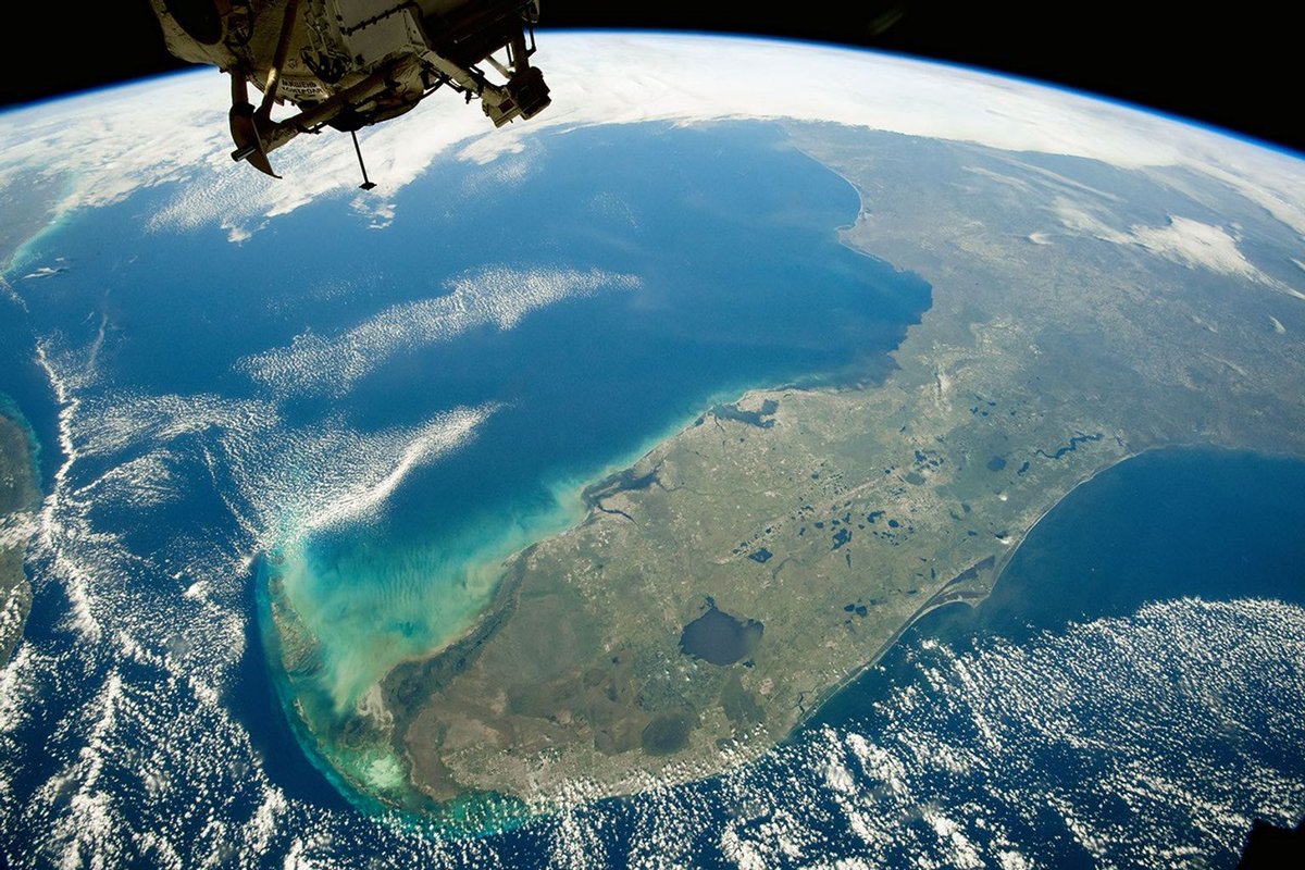 NASA Earth tweet media
