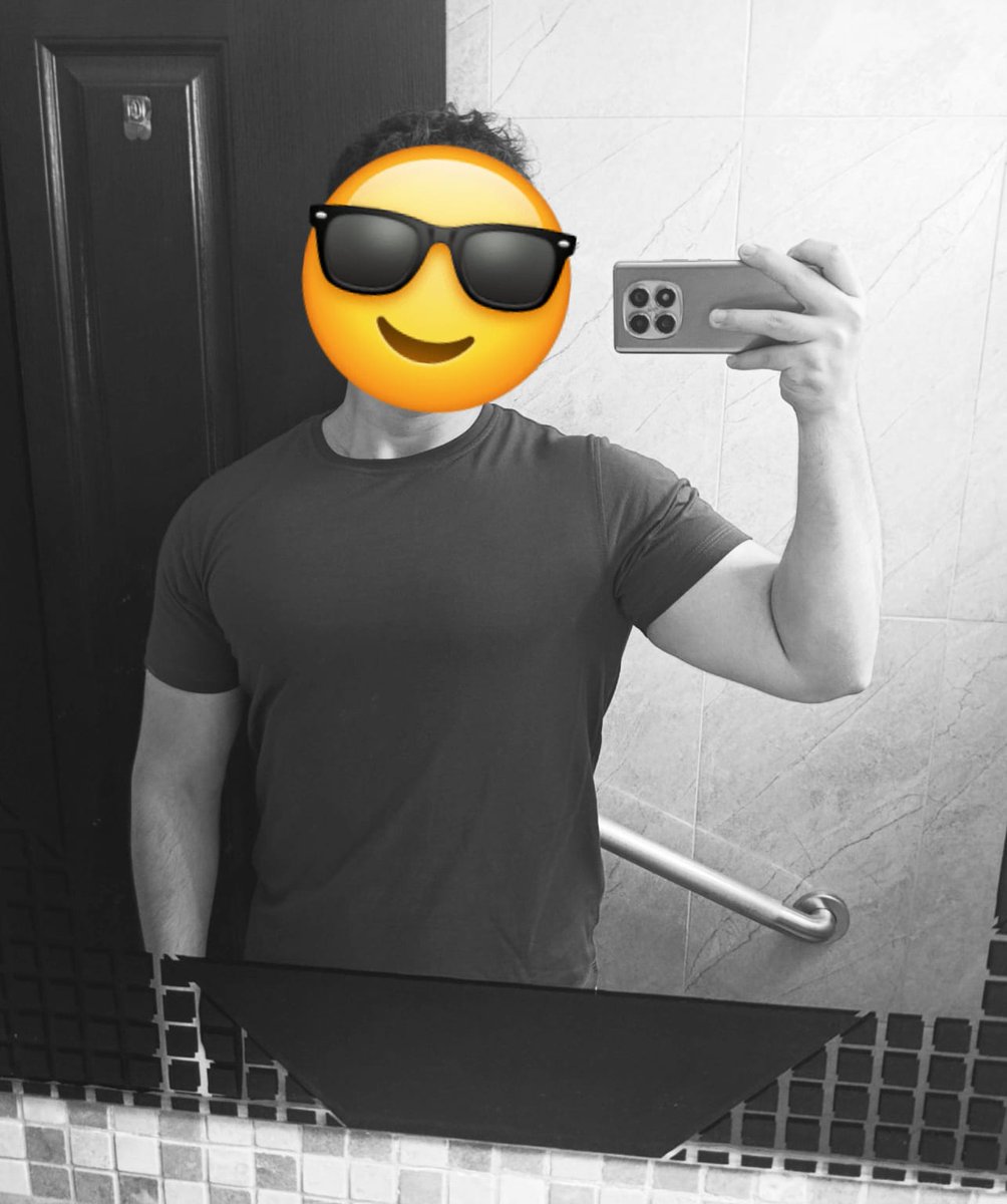 SKaiisert's tweet photo. Terminando la semana, espero pasen buen fin de semana.

#guayaquil #cuckold #hotwife #single #trio #hmh #swinger https://t.co/vJizq4PIVr
