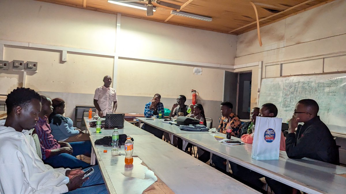 muabsa53's tweet photo. Our final meeting as the outgoing Executive Makerere University Agribusiness students Association 🤝🏽
Grateful for a term filled with leadership, teamwork, growth, and impact 🌟
Thank you to everyone who supported the journey. The legacy continues 🚀 https://t.co/rSlJctPI4d
