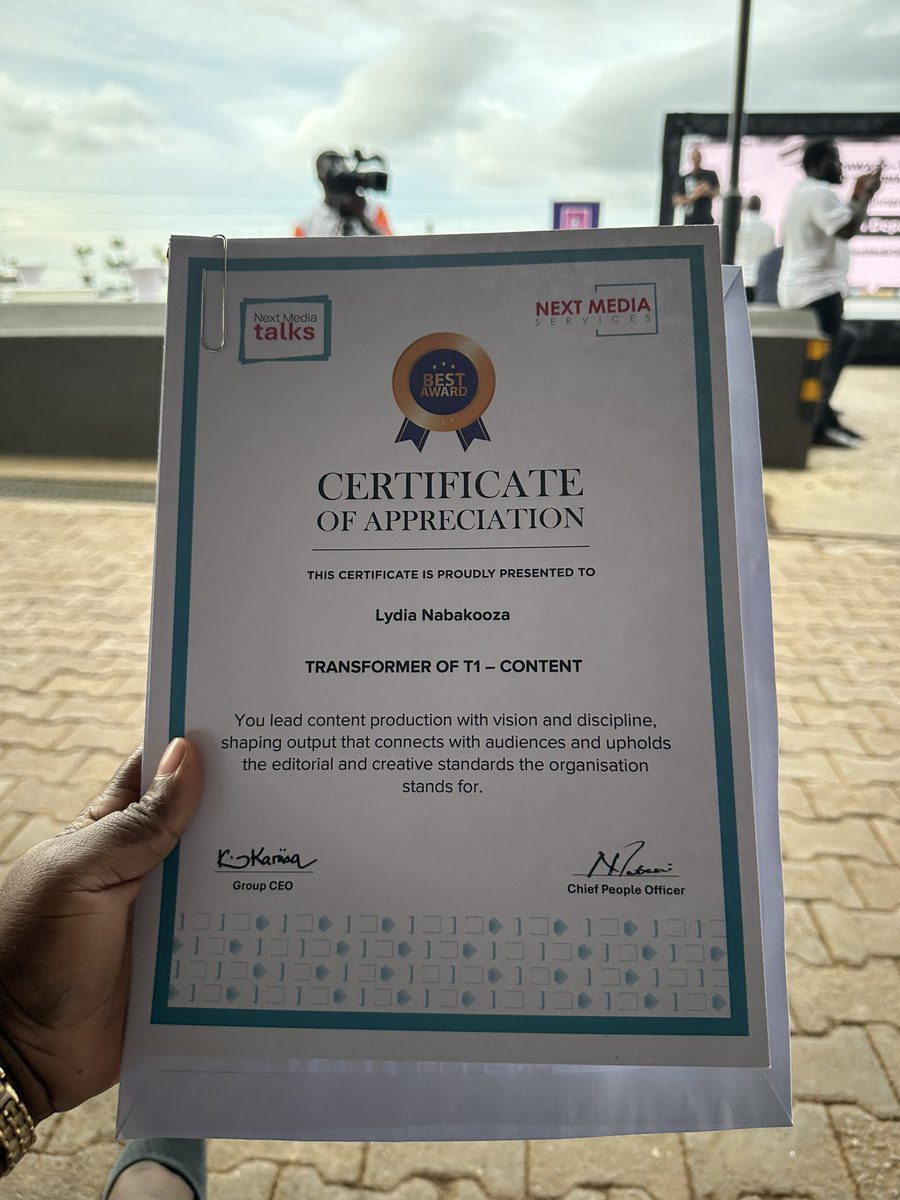 lydianabakooza's tweet photo. Winner. New year, new wins.
Closing this quarter with the team that brings out the best in me — @Ka_Kev1, @BakerZenna @STEVENMUSOKE_ @IsaacMubeez & the entire content crew.
To every viewer & guest: THANK YOU. #NextMediaTalks #ExecuteToDominate
#ContentTeam @nextmediaug https://t.co/388pFhDH0X