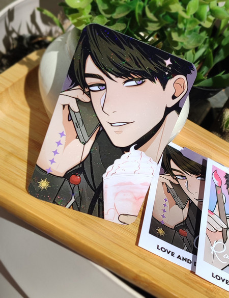 ilustragus's tweet photo. Nossa lojinha (da  @sukanne e minha) vai ficar aberta só até domingo! 

Estamos com várias novidades legais, deem uma olhadinha ❤️

#Marriagetoxin #xlov #WitchHatAtelier #19days #lads https://t.co/3nqf61KYJ1