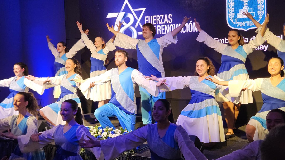 MartinLemaUy's tweet photo. Celebración del 78° Aniversario de la Independencia del Estado Israel. Un fuerte abrazo a la Embajadora @michalhershko, a quien deseamos éxitos en su próximo destino.
@IsraelinUruguay https://t.co/mN8d260hLW