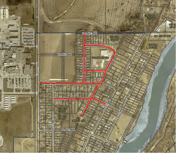 FDCITY's tweet photo. 🚧 Heads up! Fort Dodge Asphalt wraps up a major 2025 project near AFES, 5th &amp; 6th Ave NW this week. Expect daytime closures. Plan ahead, stay safe, and watch for workers. Thanks for your patience! https://t.co/3bD9Nh3lSe