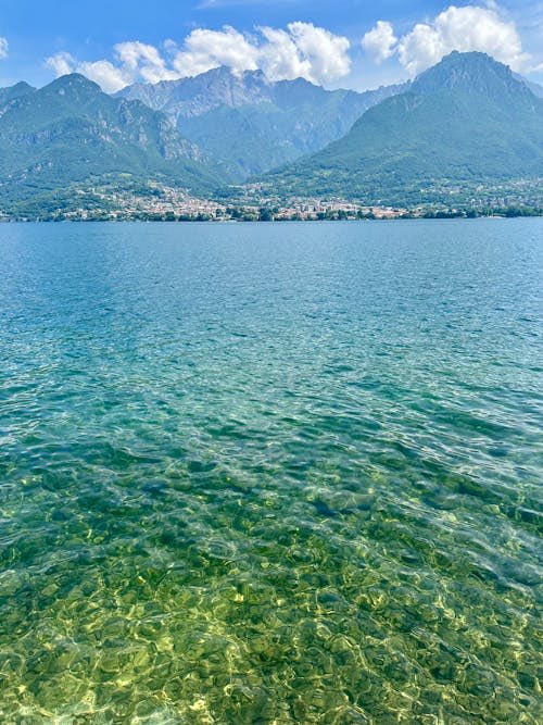 Some hidden lakes look completely unreal 😳
Lake or beach?
#Italy #Nature #HiddenItaly