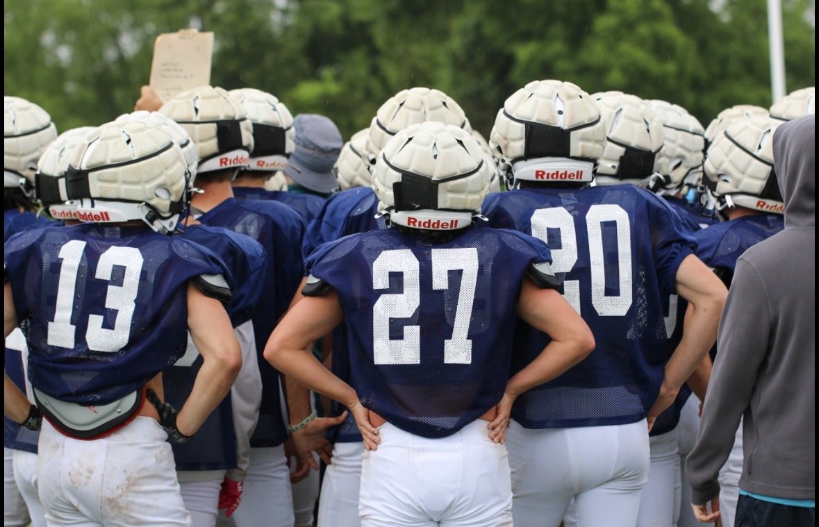StarsFootball's tweet photo. Great day for Spring football! #p2bass #everythingSpeaks #qualitymen https://t.co/du8lUGdpog