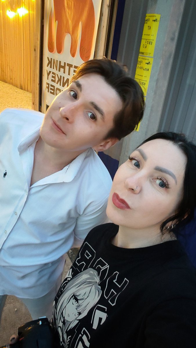 королева котиков tweet media