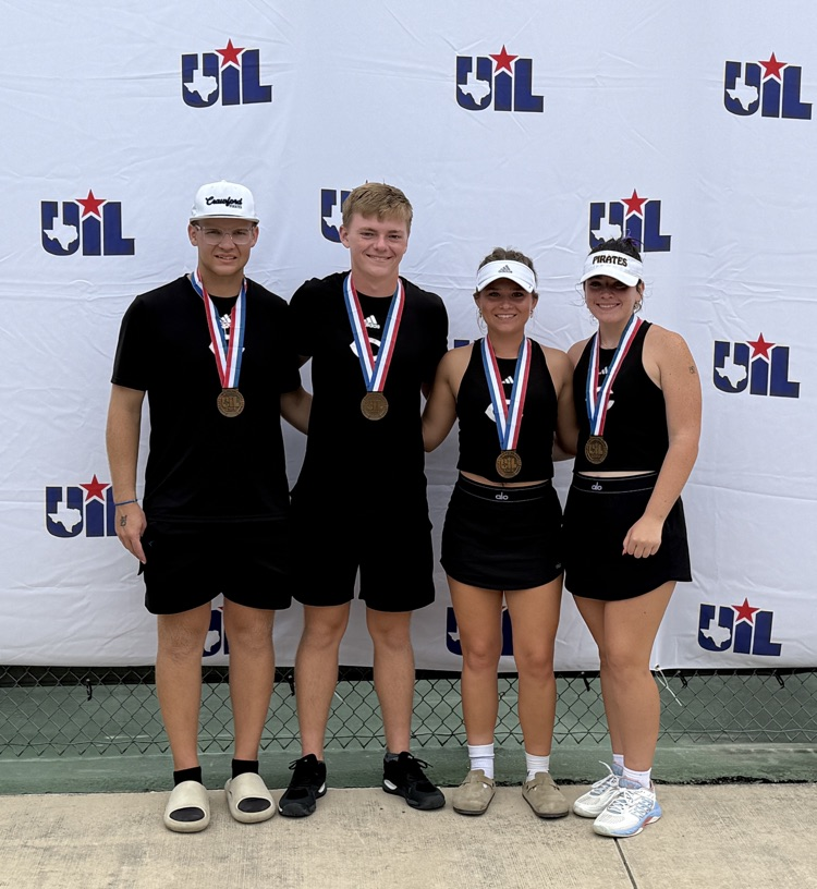 crawfordisd's tweet photo. First time in school history we’ve had 4 State medalists in the same season! 

Such an incredible effort by all these kids all year! 

🥉 Grant Underwood

🥉 Austin Bednarz

🥉 Emme Bruce &amp; Jackson Langford https://t.co/twzF6C5K8P
