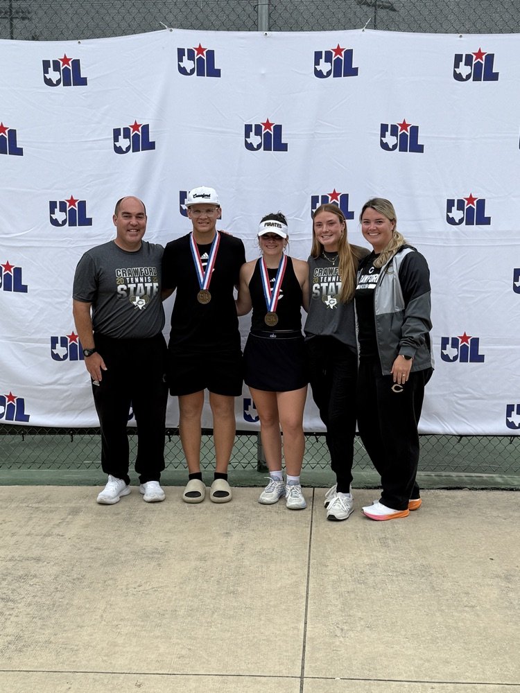crawfordisd's tweet photo. First time in school history we’ve had 4 State medalists in the same season! 

Such an incredible effort by all these kids all year! 

🥉 Grant Underwood

🥉 Austin Bednarz

🥉 Emme Bruce &amp; Jackson Langford https://t.co/twzF6C5K8P