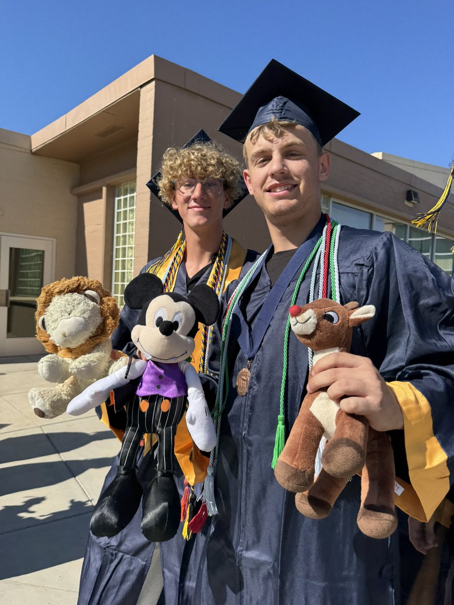 boulder_hs's tweet photo. Senior Day and Grad Walk is more than caps and gowns. It is about celebrating the journey, the friendships, the growth, and the moments that helped shape this class into who they are today. 💙💛 #bchs41 #gradwalk #classof2026 https://t.co/IVzyCpWSUj