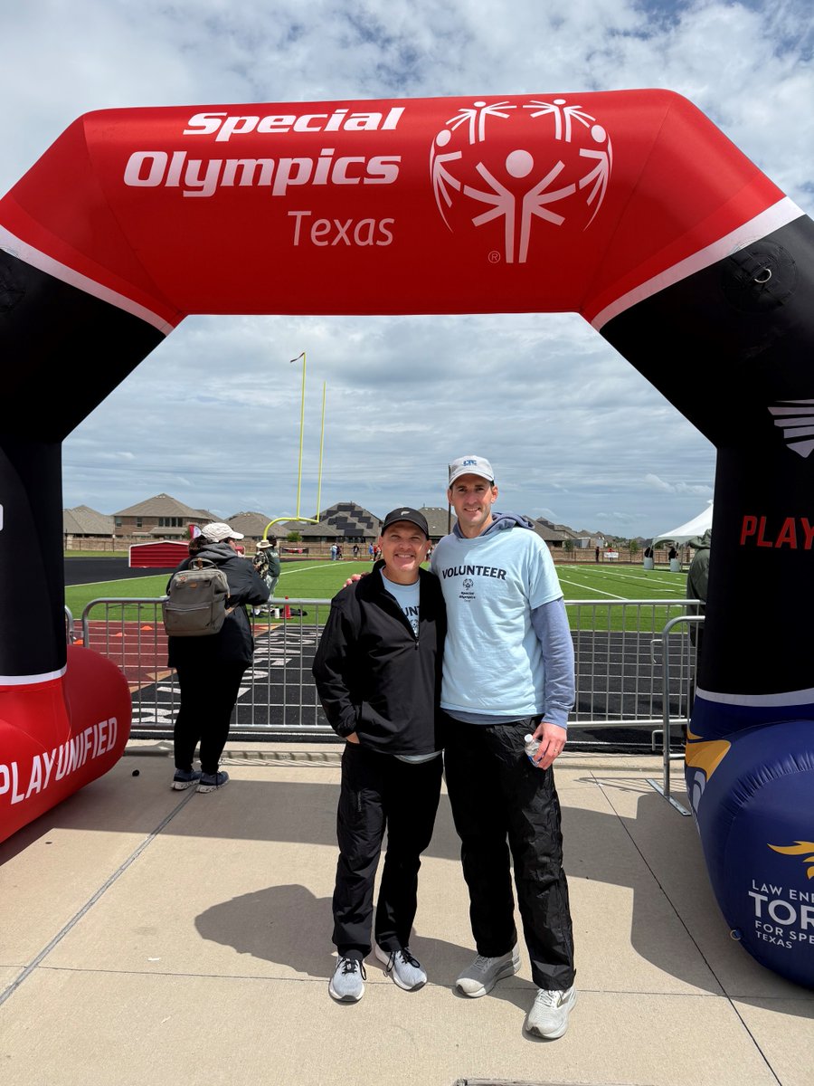 robbmatt's tweet photo. A memorable day spent supporting the athletes at the TX Special Olympics Summer Games! We enjoyed being a part of it - watching their determination &amp; experiencing their contagious joy. Thank you to Special Olympics TX for the impact you make &amp; for creating such a special event. https://t.co/dbjtACEGTS