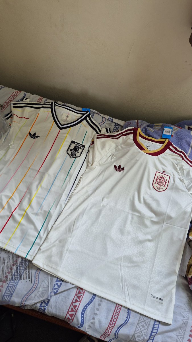 Jeffsheik11's tweet photo. Chegaram minhas camisetas do mercado livre, simplesmente sensacionais. https://t.co/SUK28bw3lF