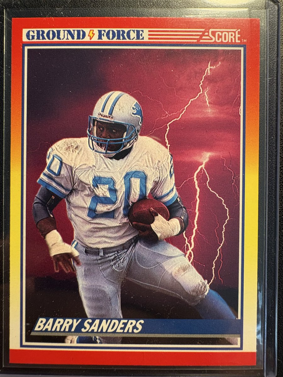CautiousHook's tweet photo. @NickLoffer1 Was gifted an unopened pack of 1990 Score NFL bought at an antique store and
pulled this card and I instantly fell in love, this is why I collect. Pure hobby joy! https://t.co/WLTW1Oz8J6