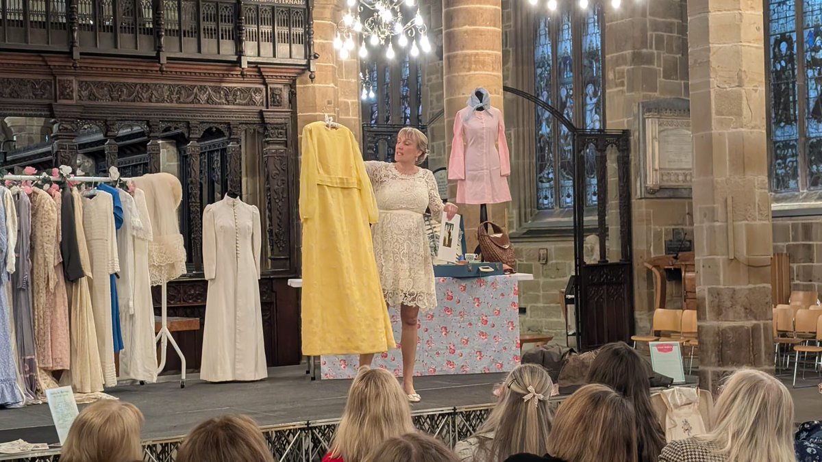 Wakefield Cathedral tweet media