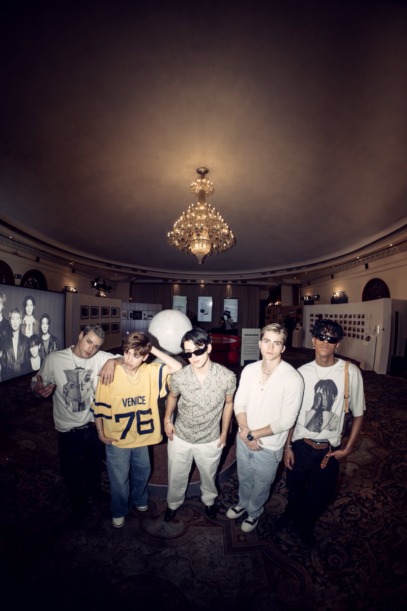 [SANTOS BRAVOS en la BTS POP-UP ‘ARIRANG’ 2026] 🔥

<a href="/BTS_twt/">방탄소년단</a> 

#SANTOSBRAVOS #STBV #BTS