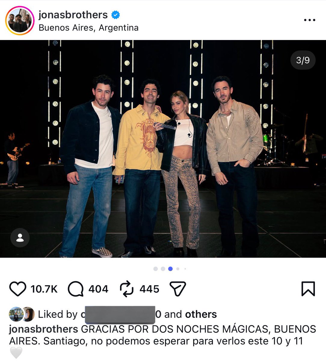 💥 Los <a href="/jonasbrothers/">Jonas Brothers</a> suben una foto con Tini en su reel de fotos de Instagram en Argentina