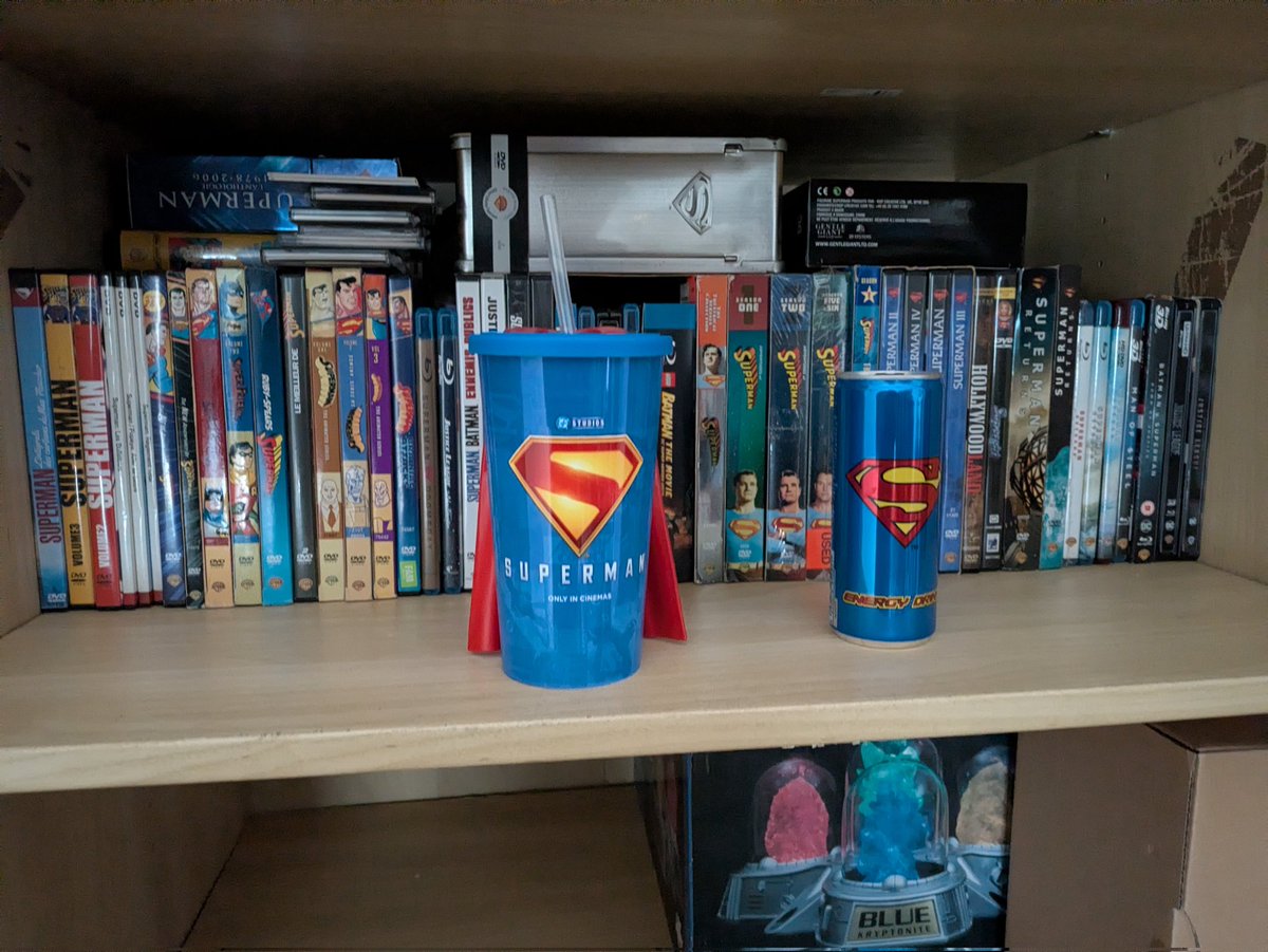 SmallThingsFr's tweet photo. I've got some Superman stuff https://t.co/iTwdKDgUbi