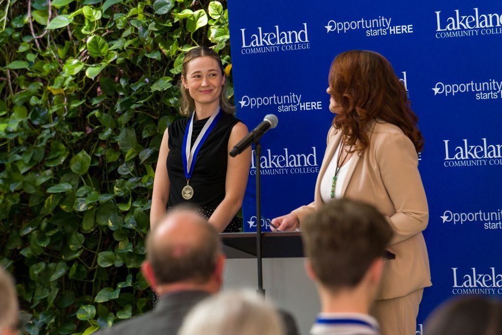 LakelandCommCol's tweet photo. Thursday, Lakeland took a moment to brag on some of its top graduating students, celebrating this group as the 2026 "Outstanding Students." During a reception, H-Building was packed with proud friends and family who gathered to cheer on these high-achievers. #LakelandCC https://t.co/zzoE2gzl2b