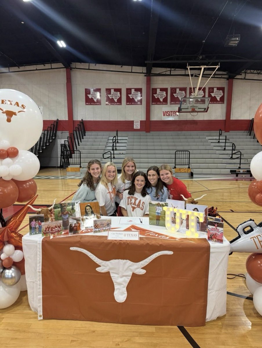 MHSMustangsBC's tweet photo. From Friday night lights to the 40 Acres. Congratulations to Cate Thielhorn on officially signing to continue her cheer career at the University of Texas. Proud of the passion, spirit & countless hours that led to this incredible accomplishment. Hook ’Em
#SigningDay #TexasCheer https://t.co/Q57FIhiCRX